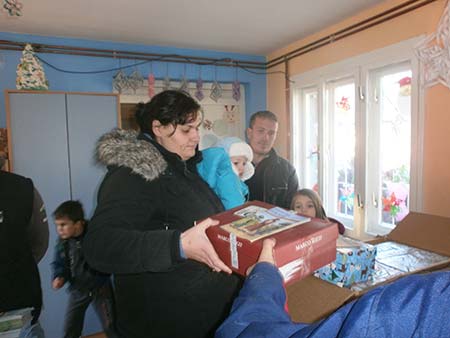 paketici-za-najugrozenije2015a